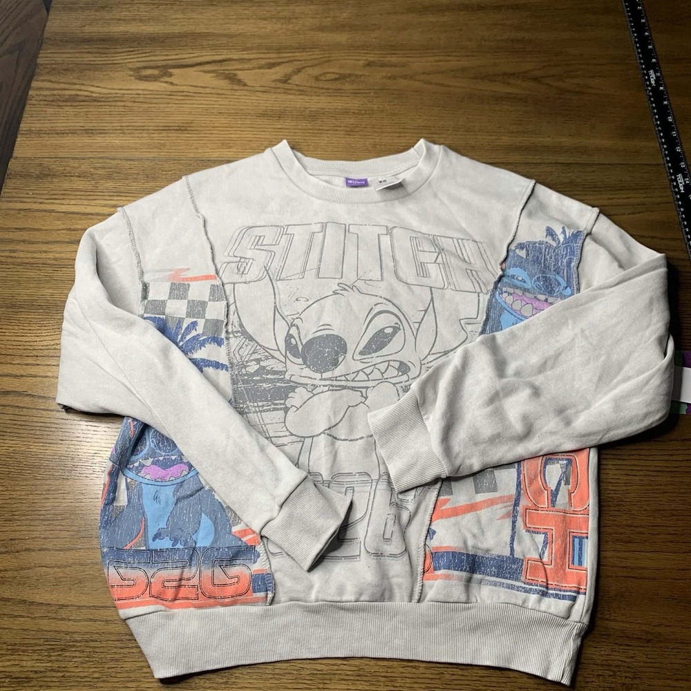 Disney Stitch 626 Cool Gray Crewneck Sweatshirt XS